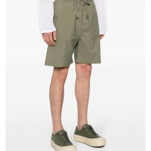 NWT Loewe cotton blend drawstring shorts in Black